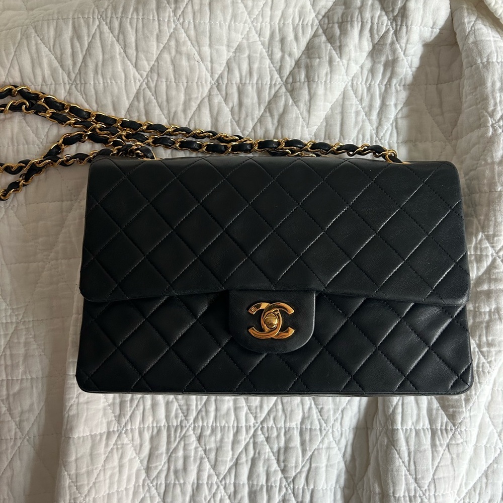 Vintage Chanel Medium Double Flap
